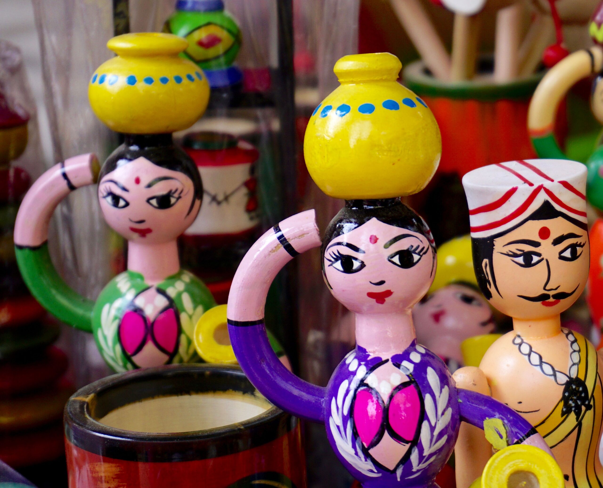 Heritage in Wood: The Complete Guide to Channapatna Dolls & Toys
